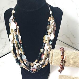 VINTAGE ARTISAN Toggle Necklace MOP & Shell Beaded Necklace and Bracelet